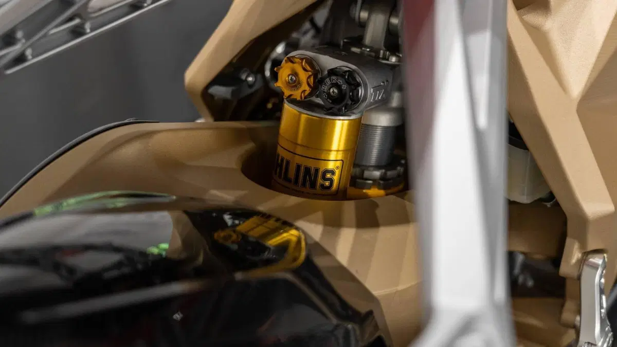 MV Agusta F3 675 Oro (2011) (17)