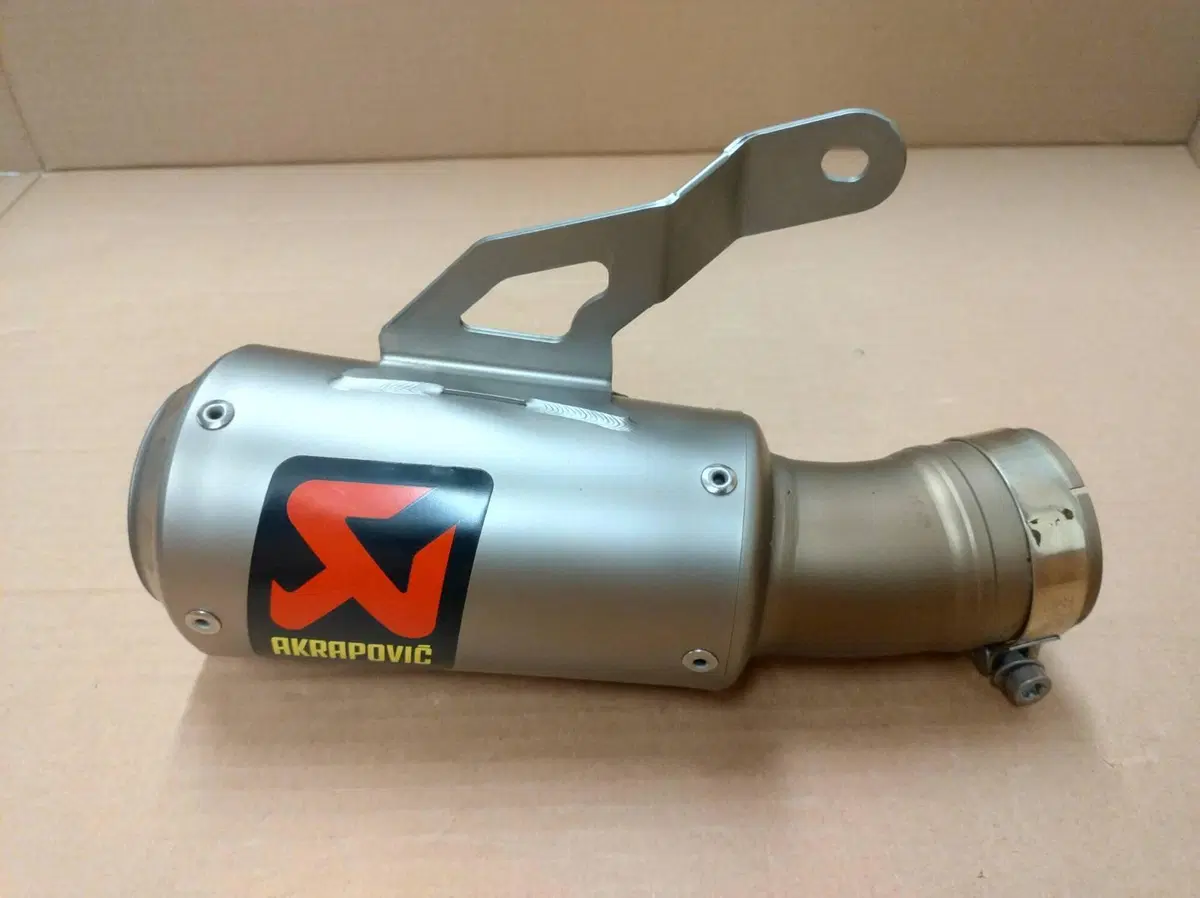 Scarico Akrapovic Titano BMW S 1000 R / RR 2021 → (3)