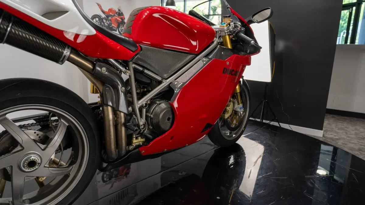 Ducati 996 R (2001) (11)