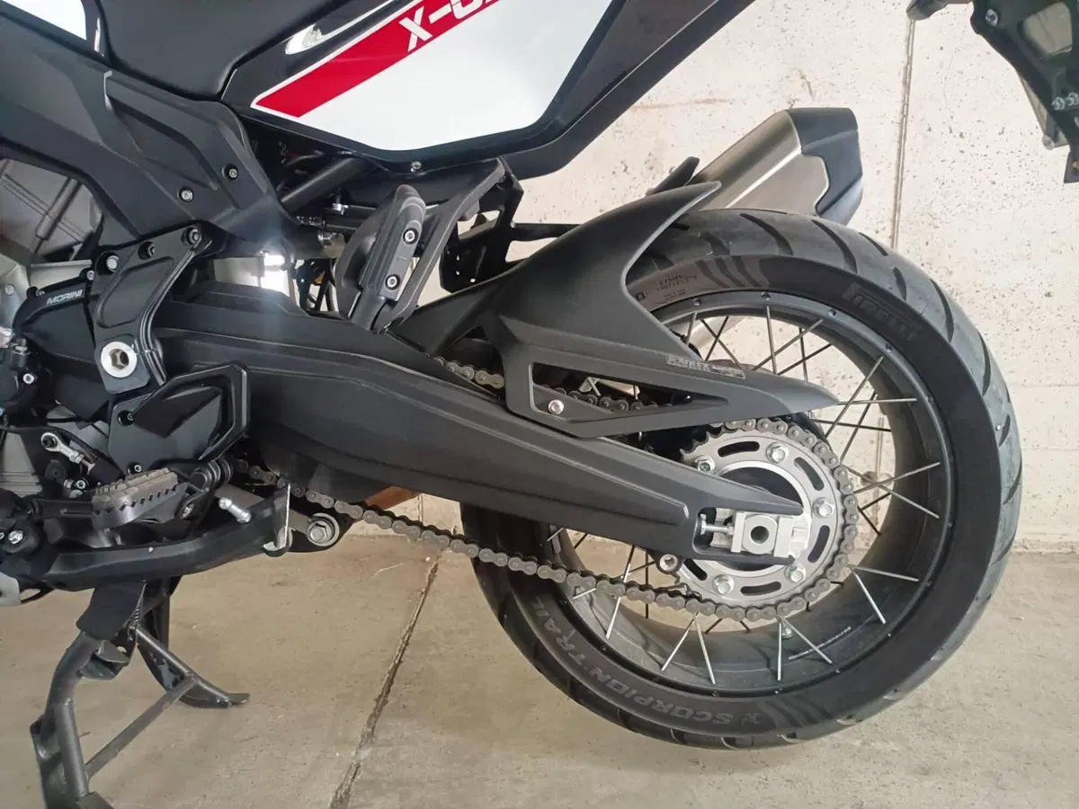Moto Morini X-Cape 1200 (2026) (9)