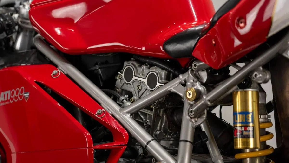 Ducati 999 (2002 - 04) (11)