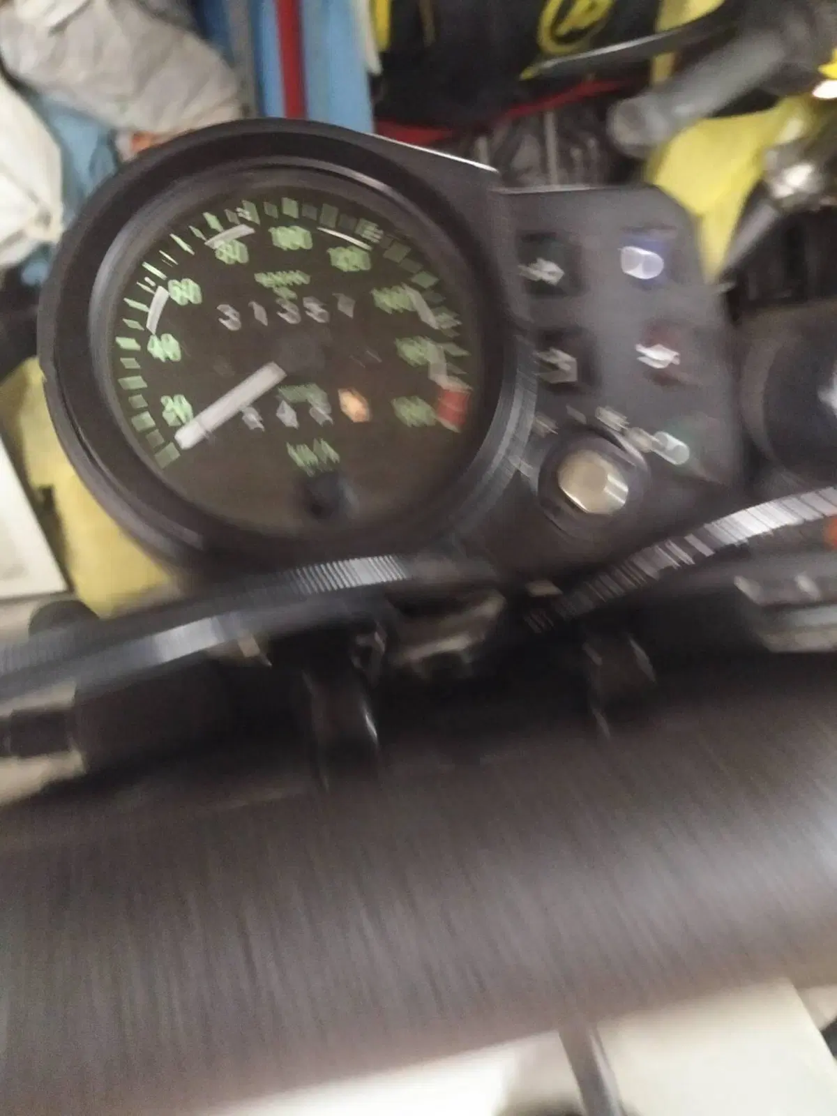 Bmw G/S 80  (3)