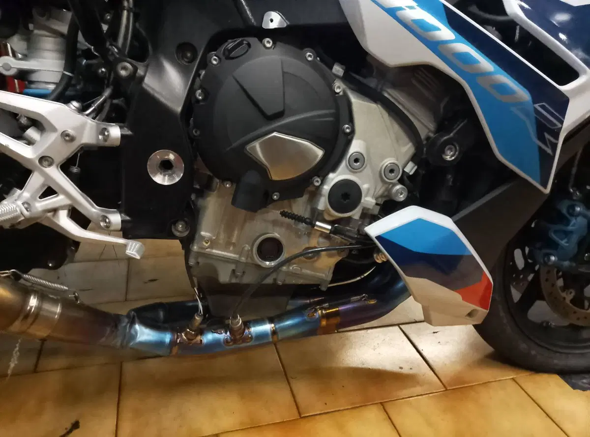 Bmw S 1000 R (2021 - 24) (6)