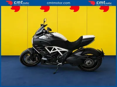 Ducati Diavel 1200 AMG (2012) usata