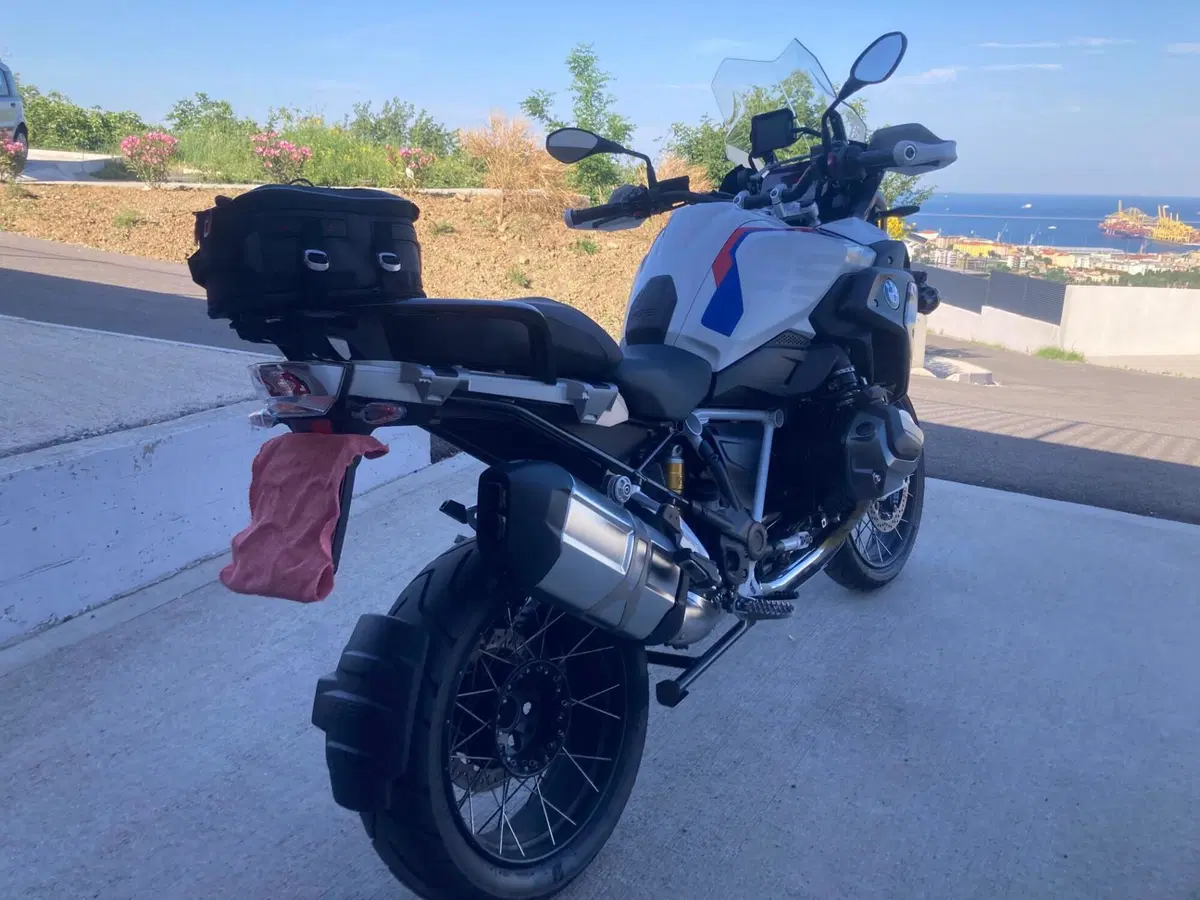 Bmw R 1250 GS (2021 - 24) (2)