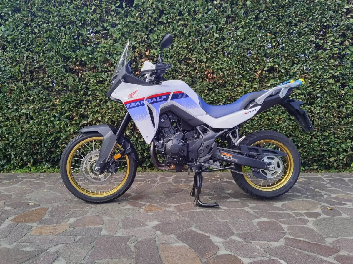 Honda Transalp XL750 (2023 - 24) (4)