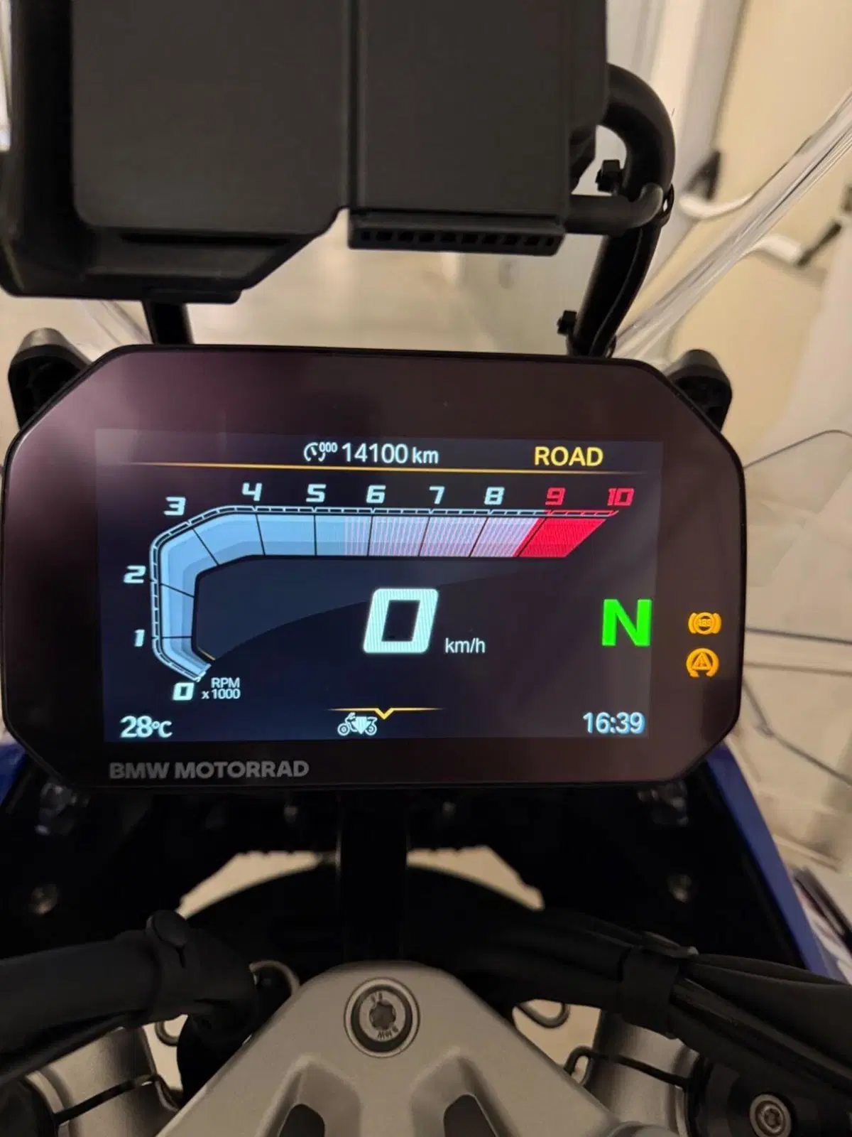 Bmw R 1300 GS Adventure ASA (2025 - 26) (6)