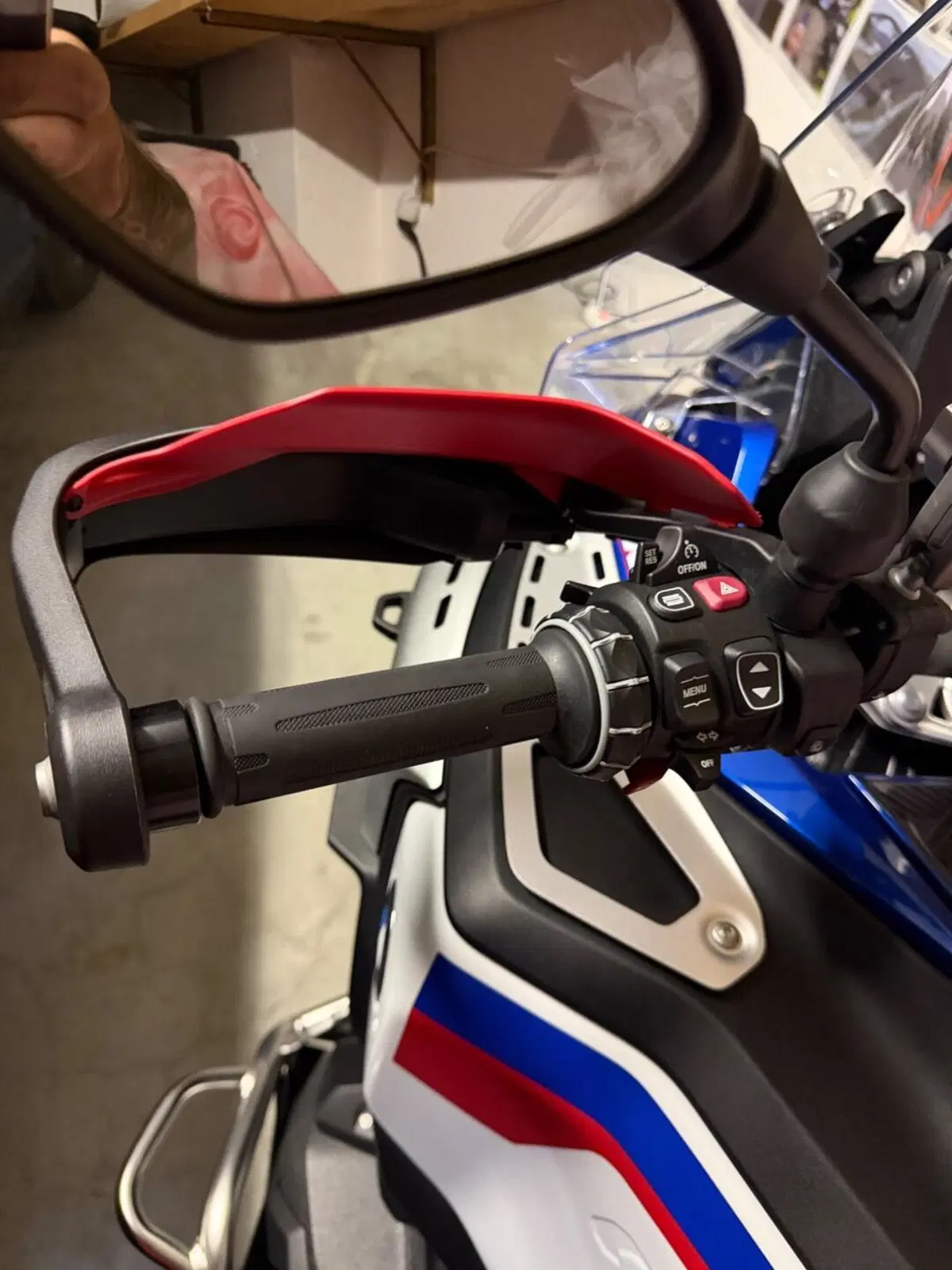 Bmw R 1300 GS Adventure ASA (2025 - 26) (16)
