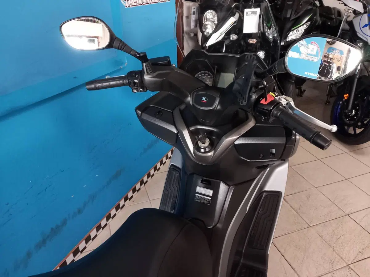 Kymco X-Town 300i ABS (2016 - 20) (15)