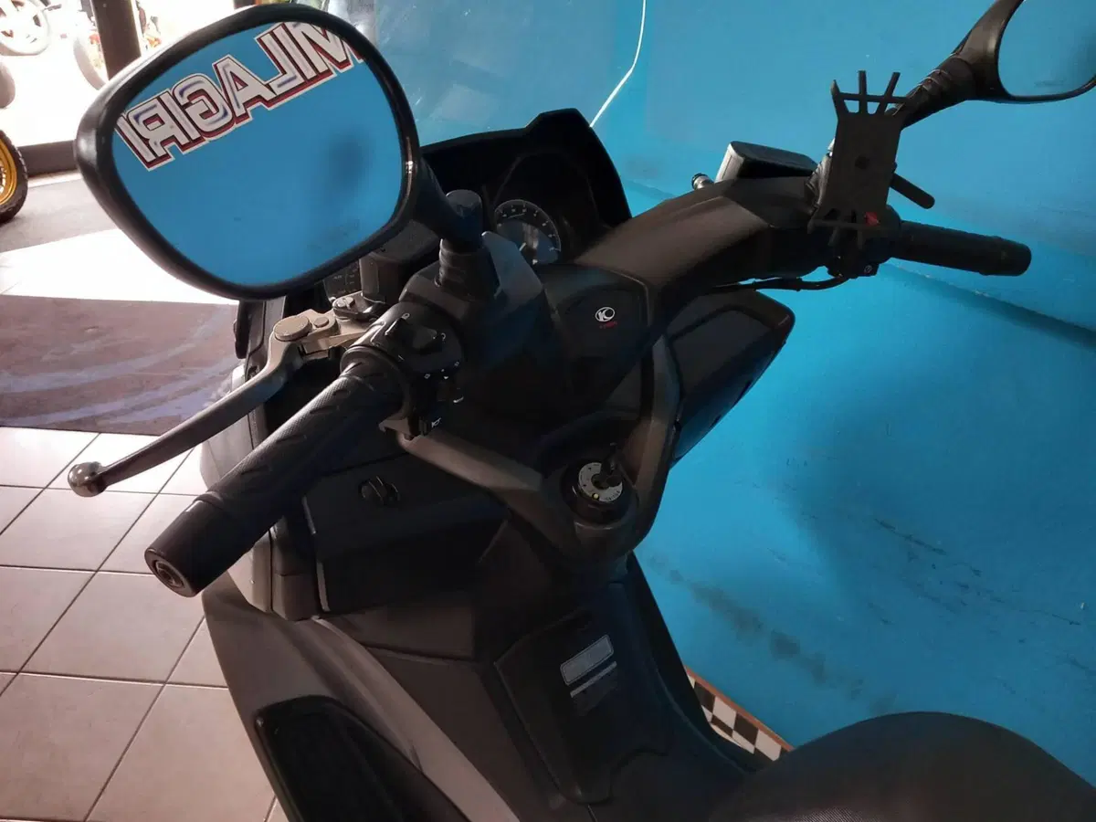 Kymco X-Town 300i ABS (2016 - 20) (8)