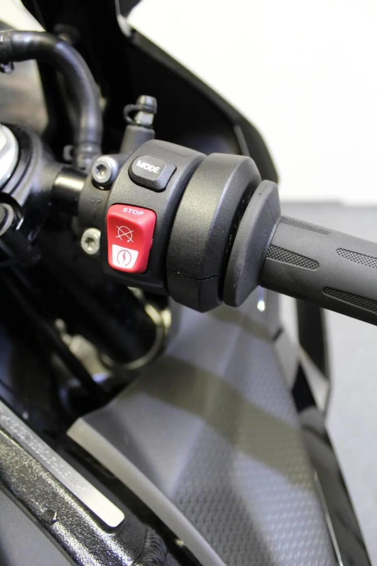 Bmw S 1000 RR (2025 - 27) (9)