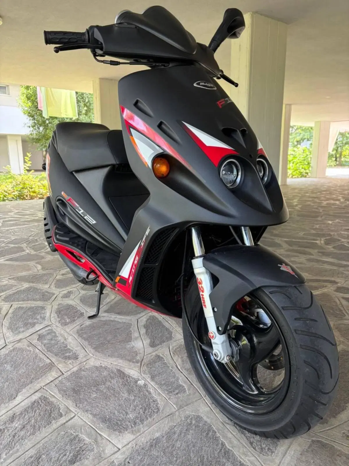 Malaguti Phantom f12