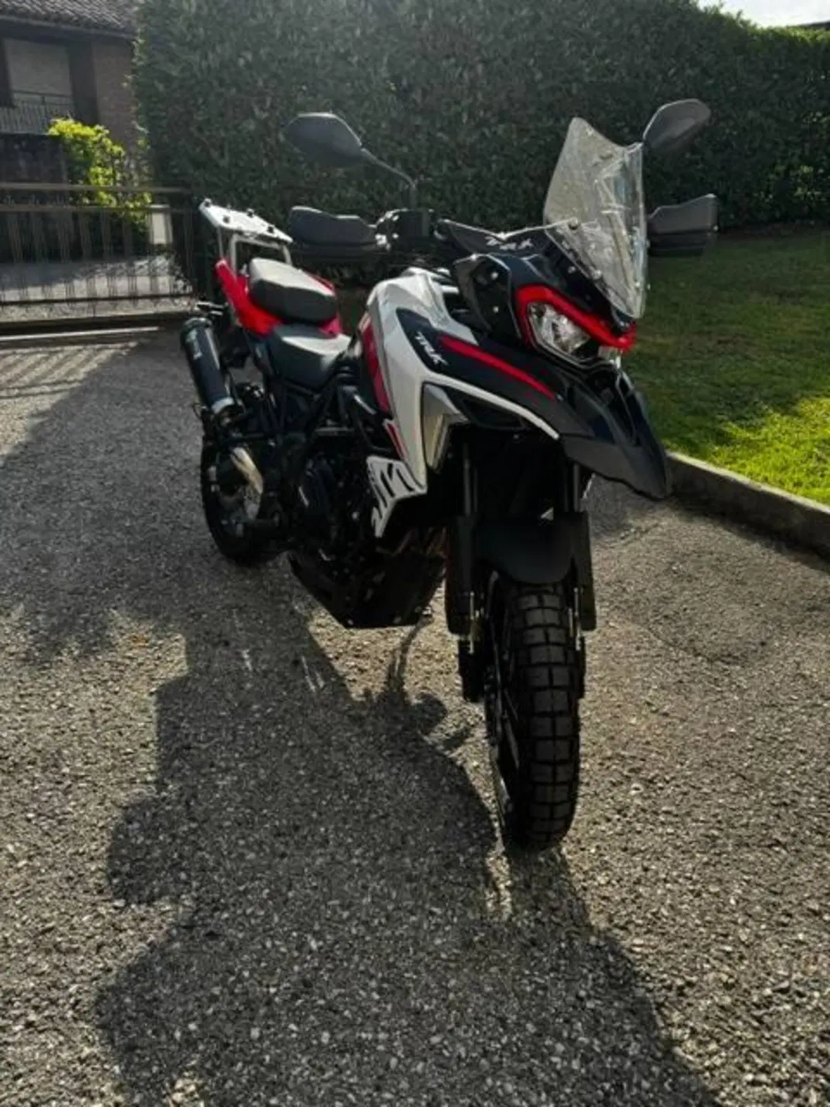 Benelli TRK 702 (2023 - 25) (2)
