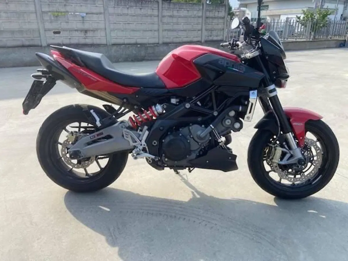 Aprilia Shiver 750 ABS (2010 - 17) (4)