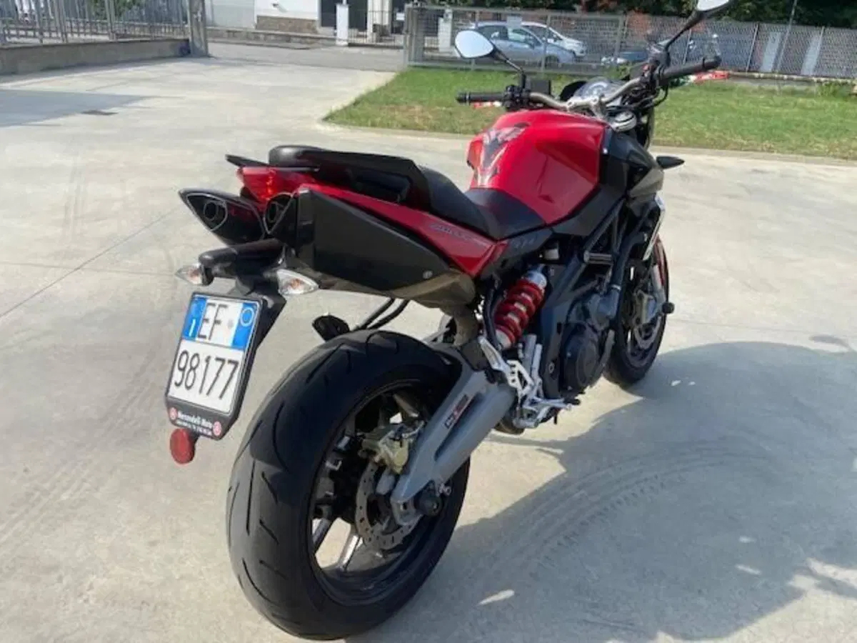 Aprilia Shiver 750 ABS (2010 - 17) (5)