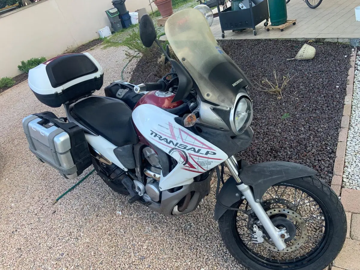 Honda Transalp XL 700 V (2007 - 2013) (4)