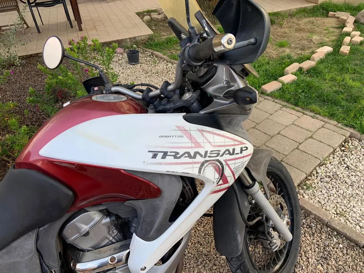 Honda Transalp XL 700 V (2007 - 2013) (5)