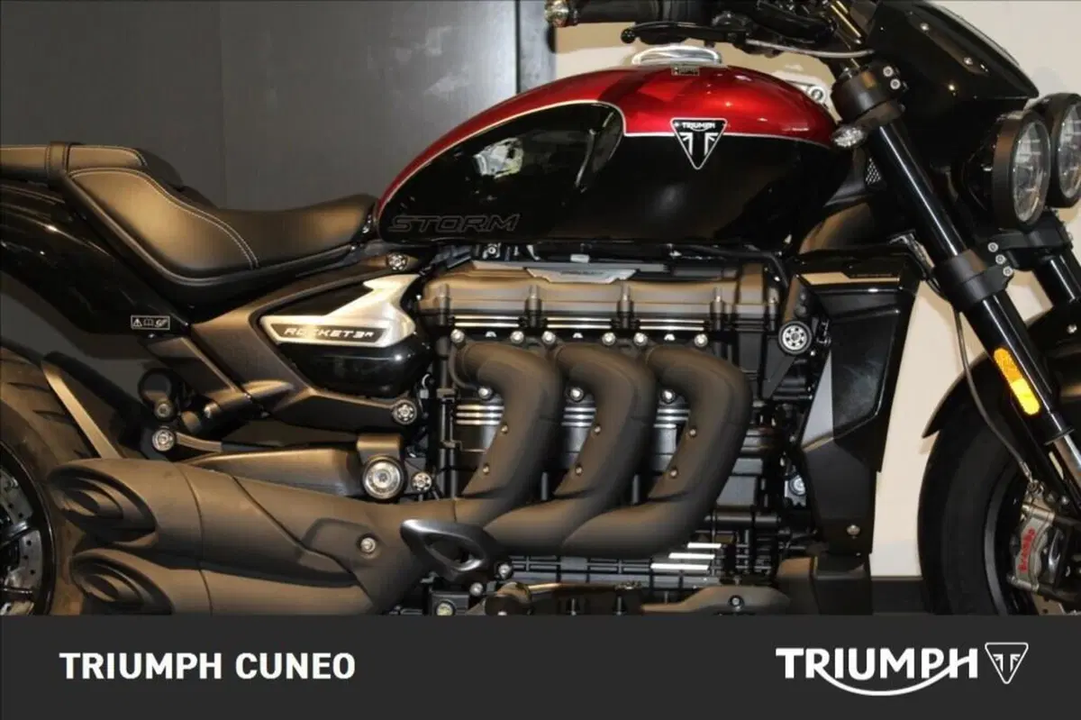 Triumph Rocket 3 Storm R (2024 - 26) (2)
