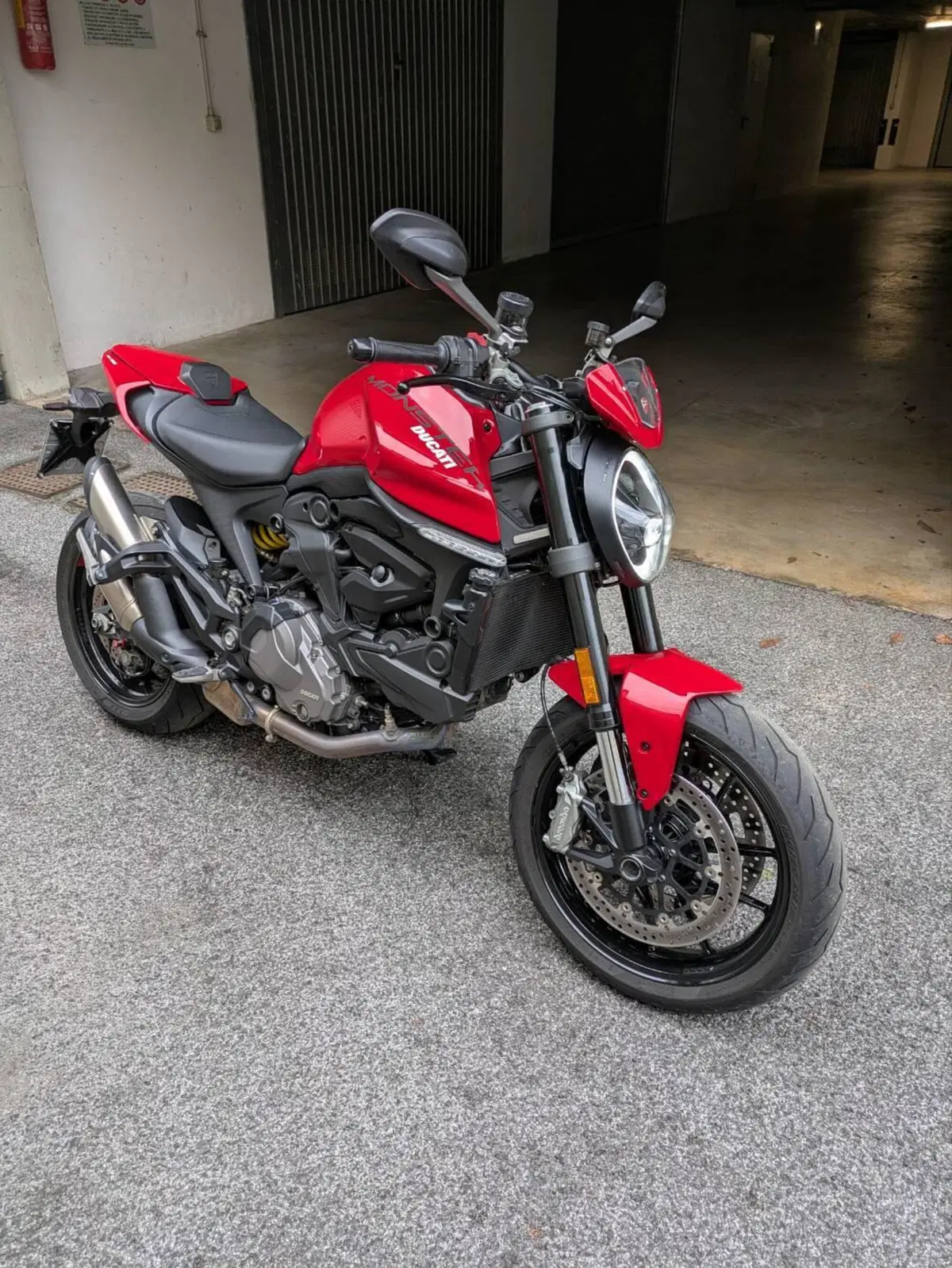 Ducati Monster 937 + (2021 - 25) (7)