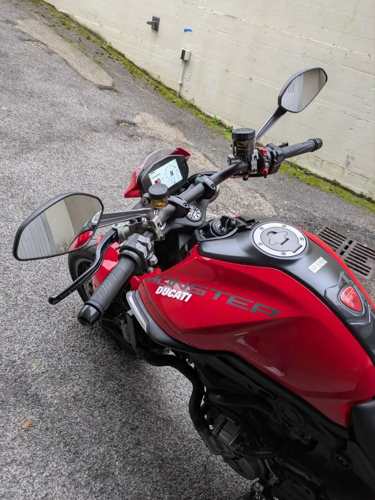 Ducati Monster 937 + (2021 - 25) (10)