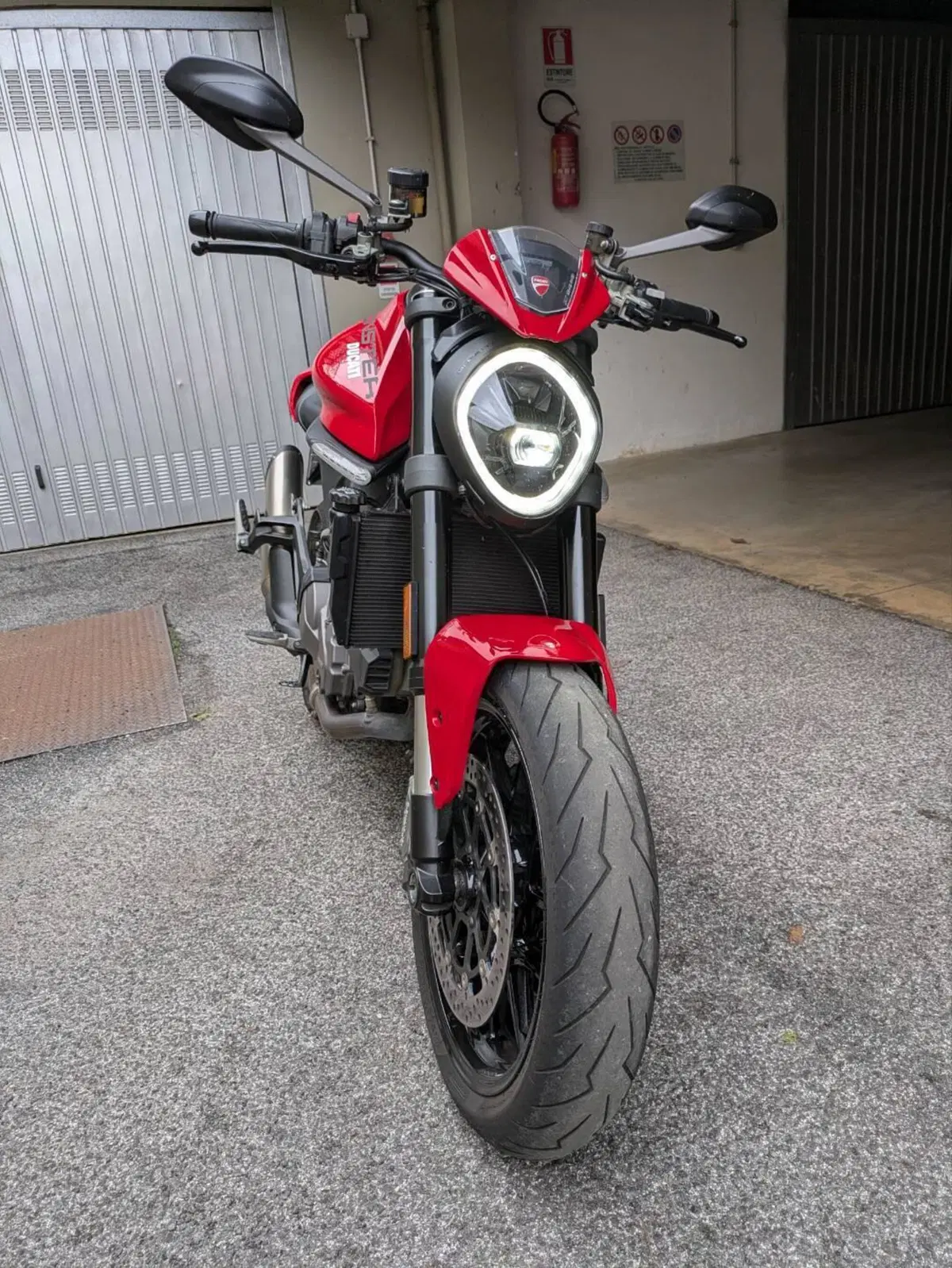Ducati Monster 937 + (2021 - 25) (16)