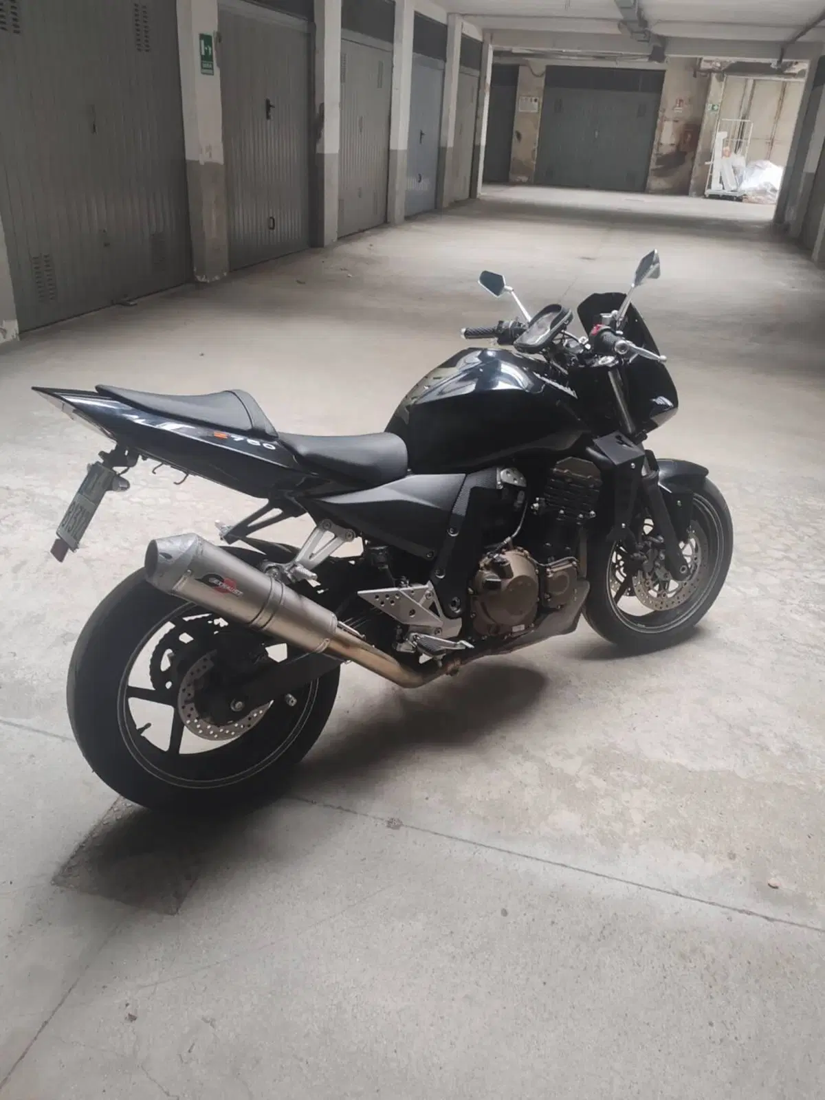 Kawasaki Z 750 (2003 - 06) (2)