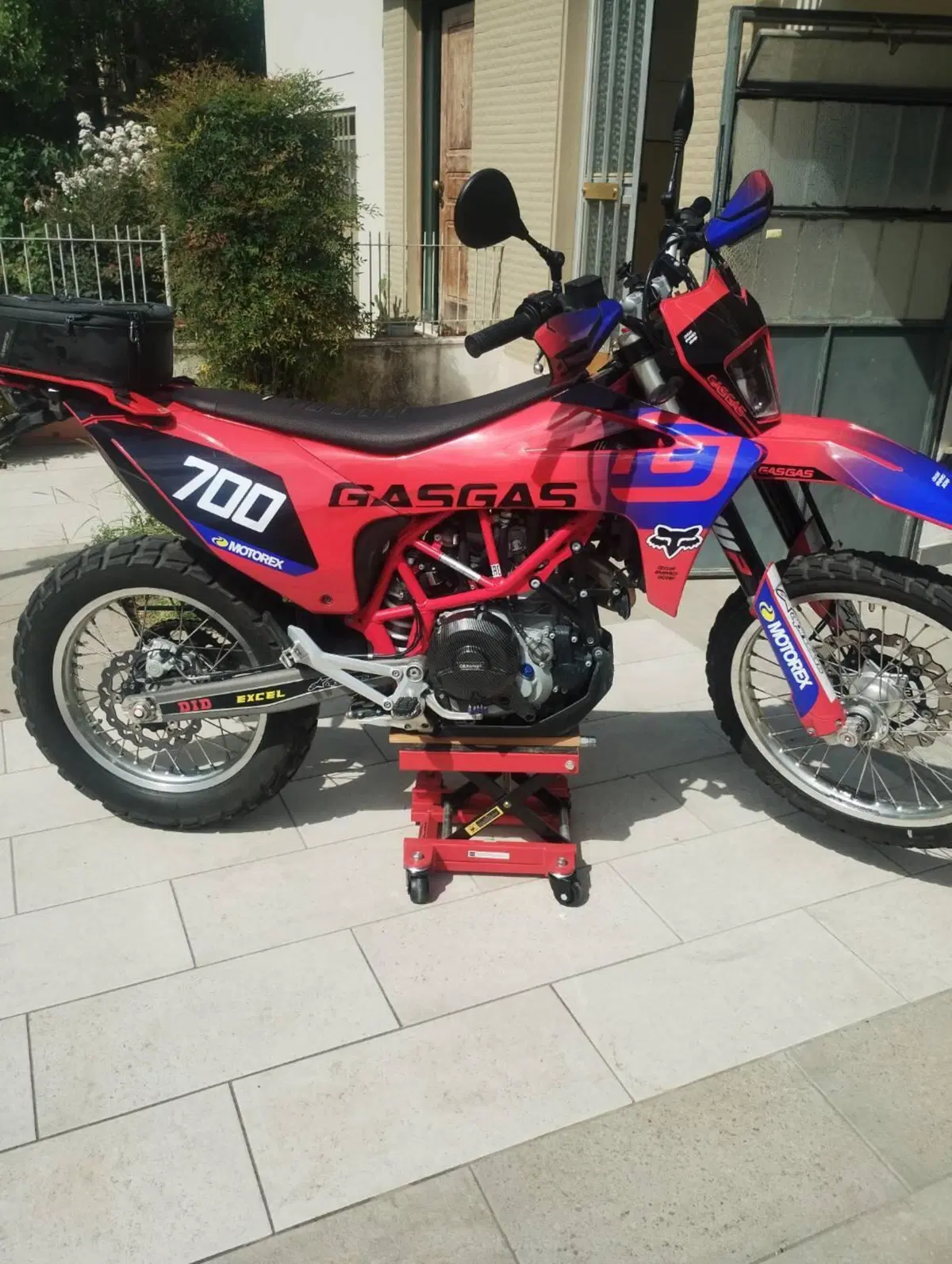 GASGAS ES 700 (2022 - 26) (4)