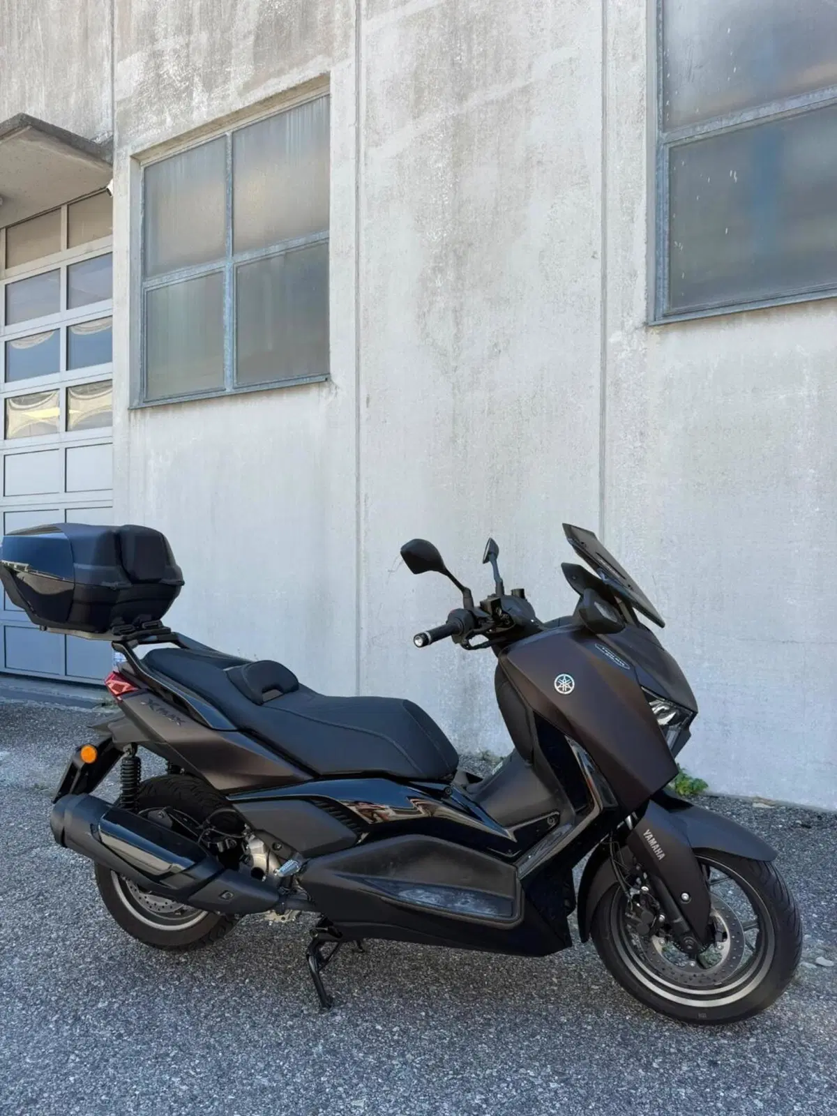 Yamaha X-Max 300 Tech Max (2025 - 26) (2)
