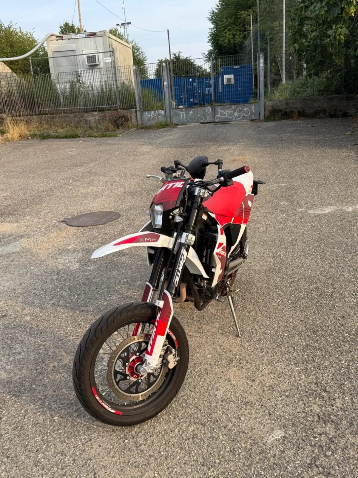 Fantic Motor XMF 125 Motard Performance 4T (2023 - 24)