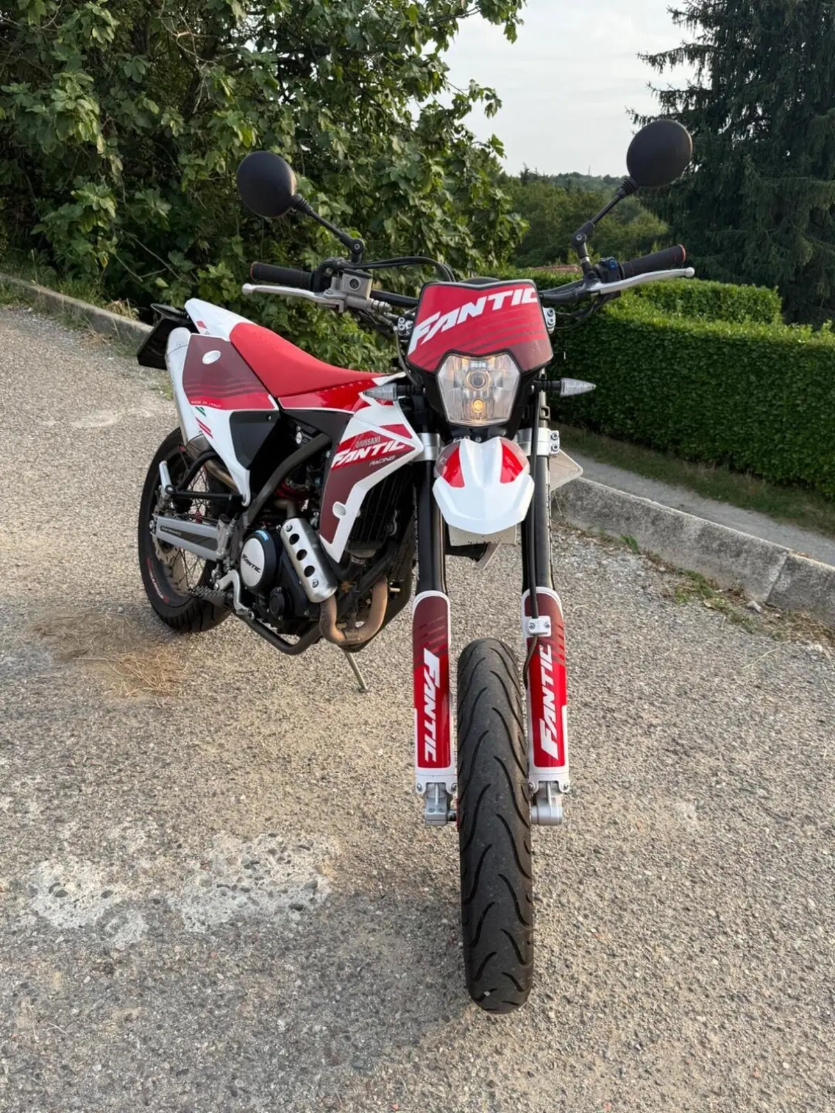 Fantic Motor XMF 125 Motard Performance 4T (2023 - 24) (5)