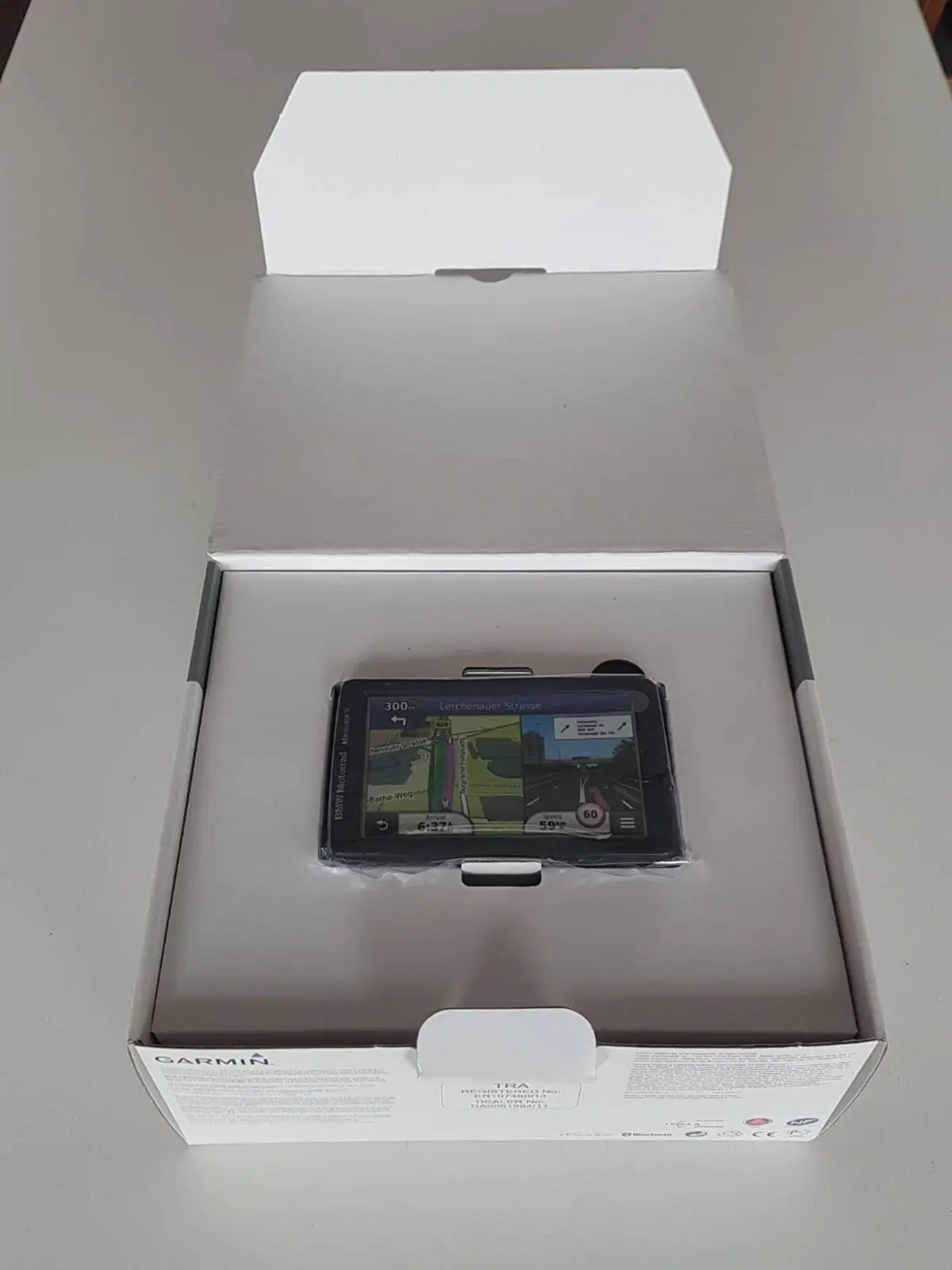 BMW Motorrad Navigator V (2)