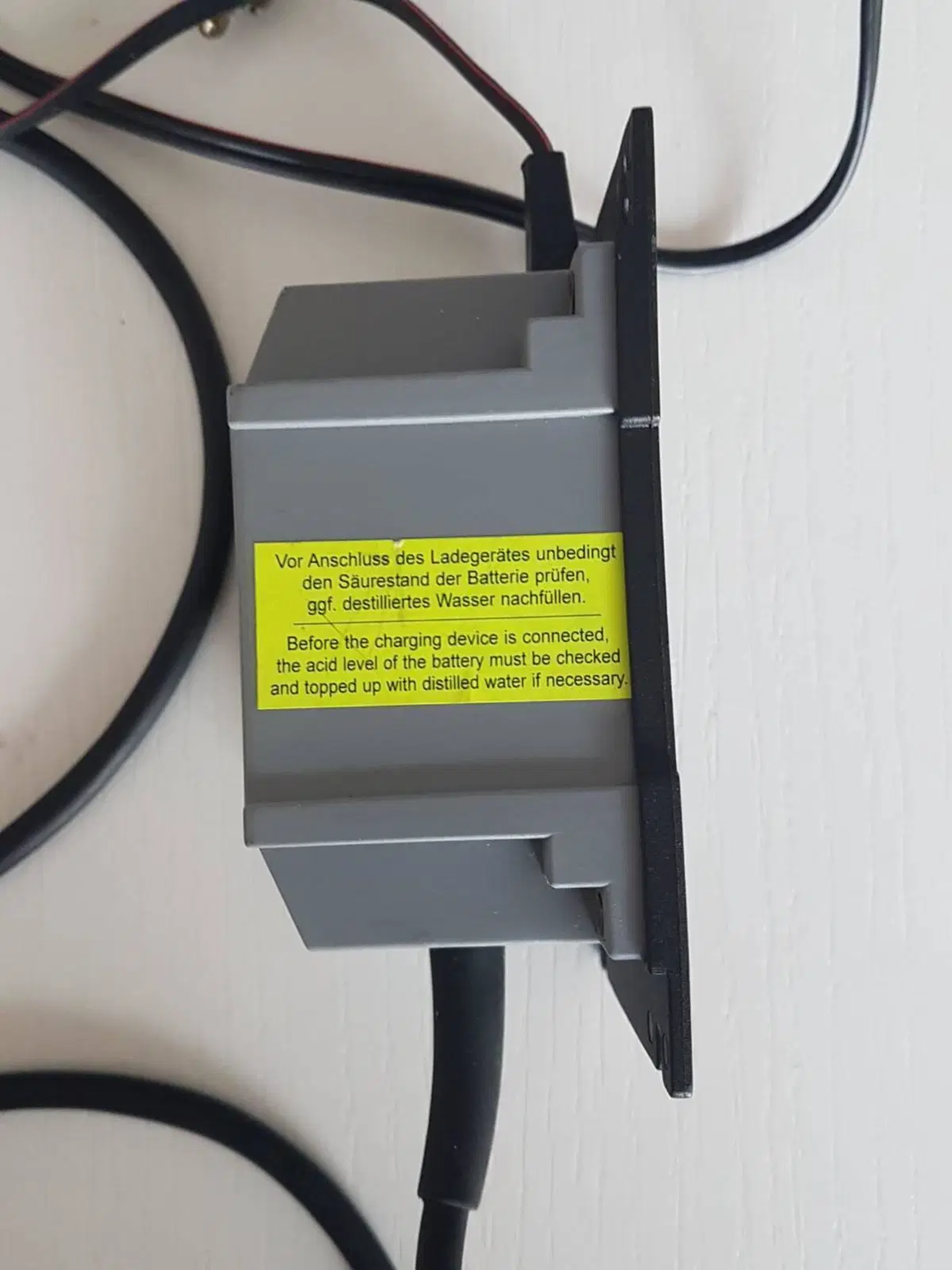 Mantenitore/Caricatore batteria BMW originale (71 (4)