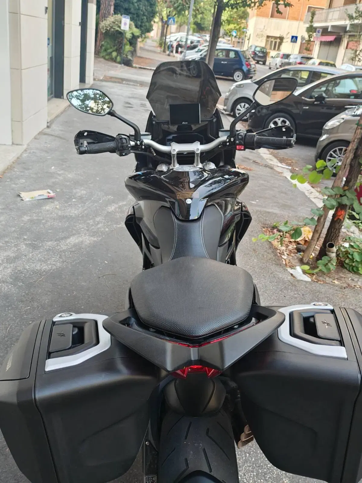 MV Agusta Turismo Veloce 800 R (2023 - 26) (4)