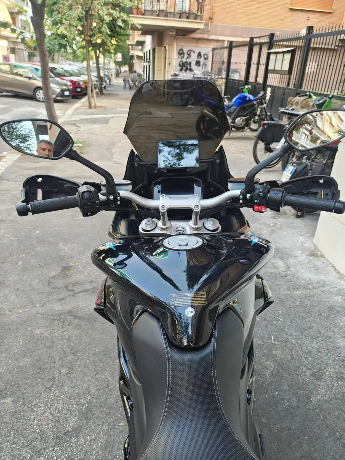 MV Agusta Turismo Veloce 800 R (2023 - 26) (8)