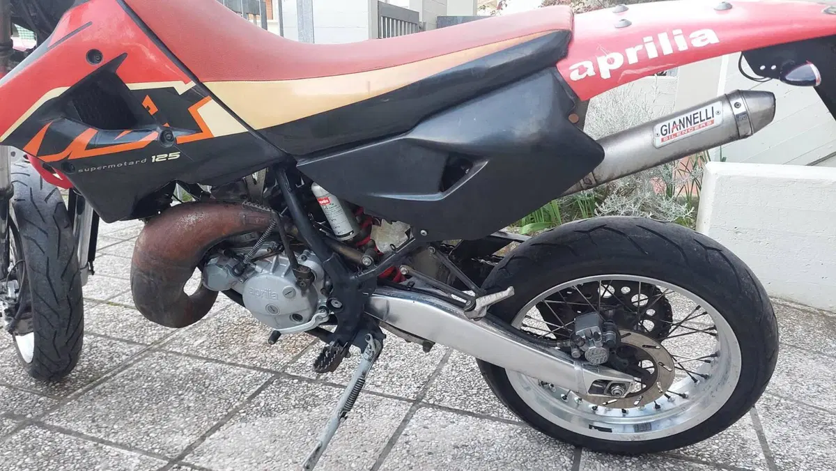 Aprilia MX 125 (2003 - 08) (4)