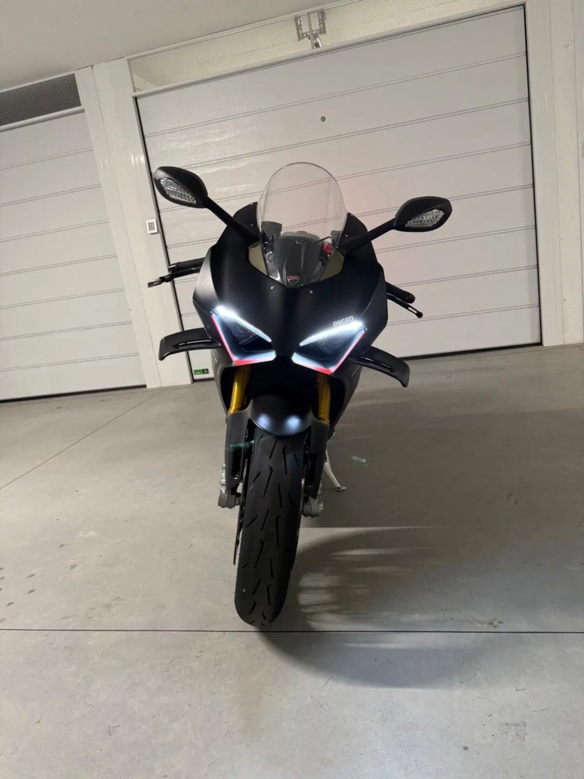 Ducati Panigale V4 1100 SP2 (2022 - 23) (3)