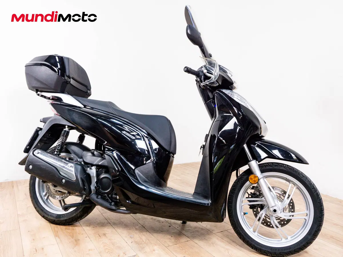 Honda SH 300 i ABS (2011 - 13) (2)