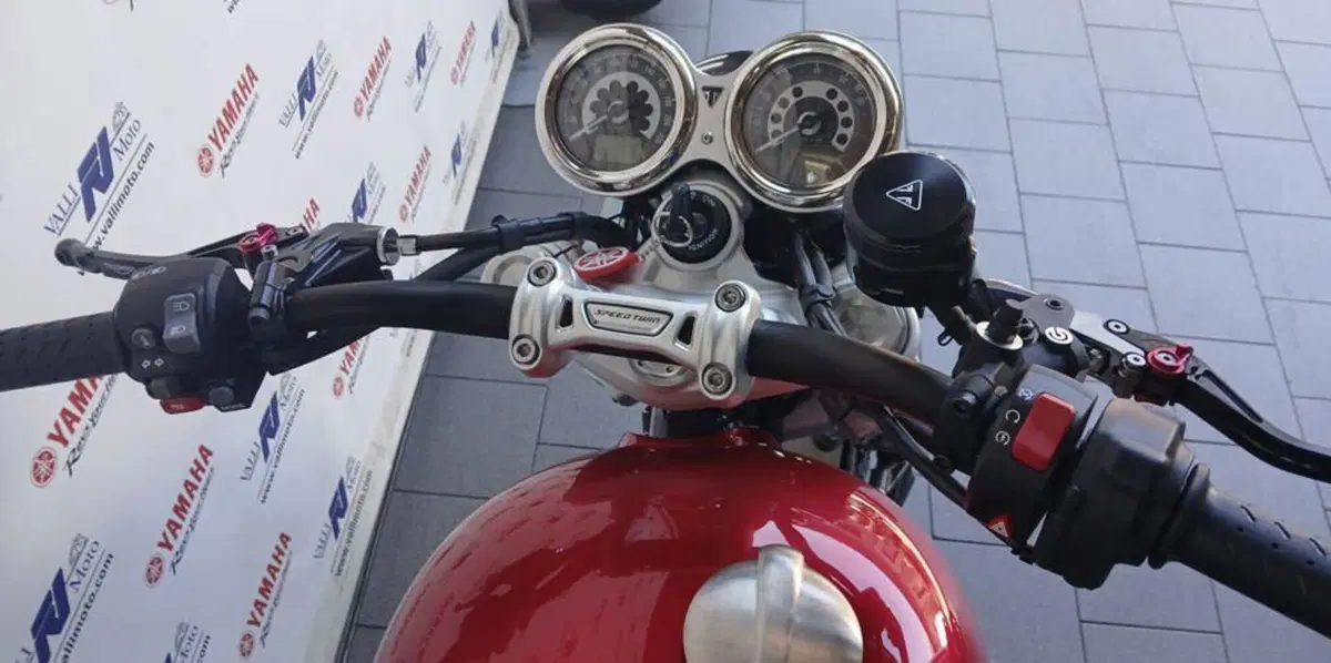 Triumph Speed Twin 1200 (2021 - 24) (5)