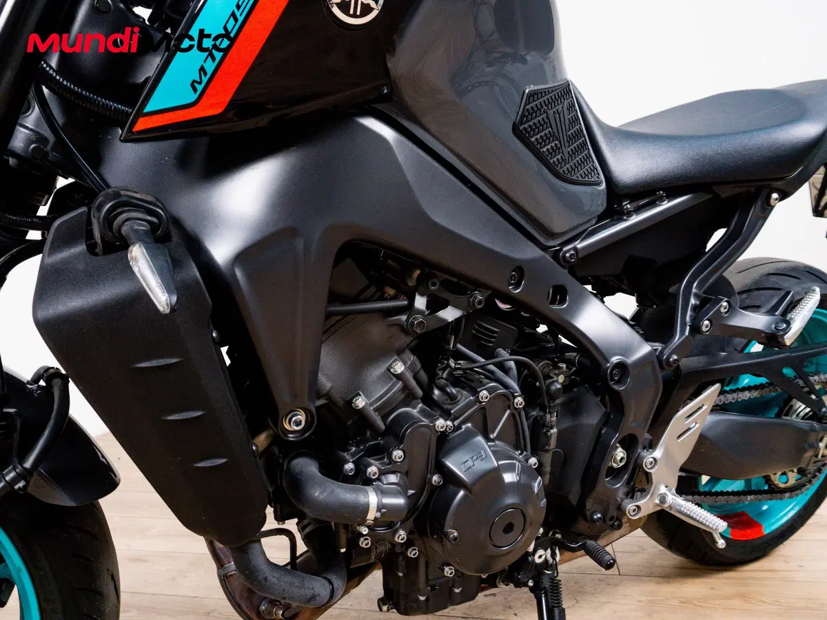 Yamaha MT-09 (2024 - 26) (9)