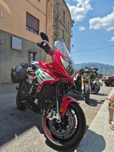 MV Agusta Turismo Veloce 800 RC SCS (2022 - 26) usata