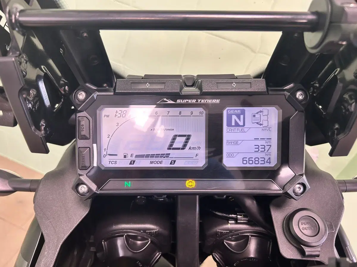 Yamaha XT1200Z Super Ténéré ABS (2017 - 20) (5)