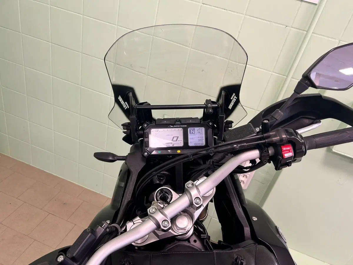 Yamaha XT1200Z Super Ténéré ABS (2017 - 20) (11)