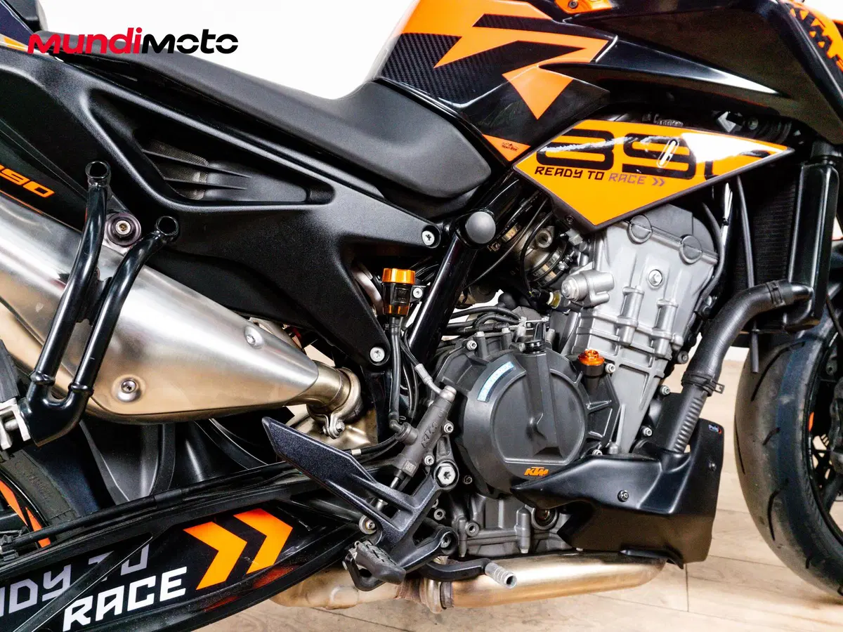 KTM 890 Duke (2021 - 23) (4)