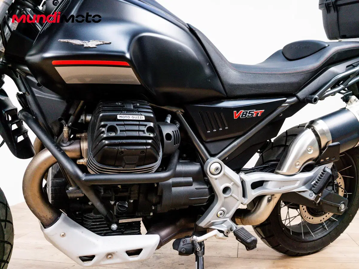 Moto Guzzi V85 TT (2019 - 20) (9)