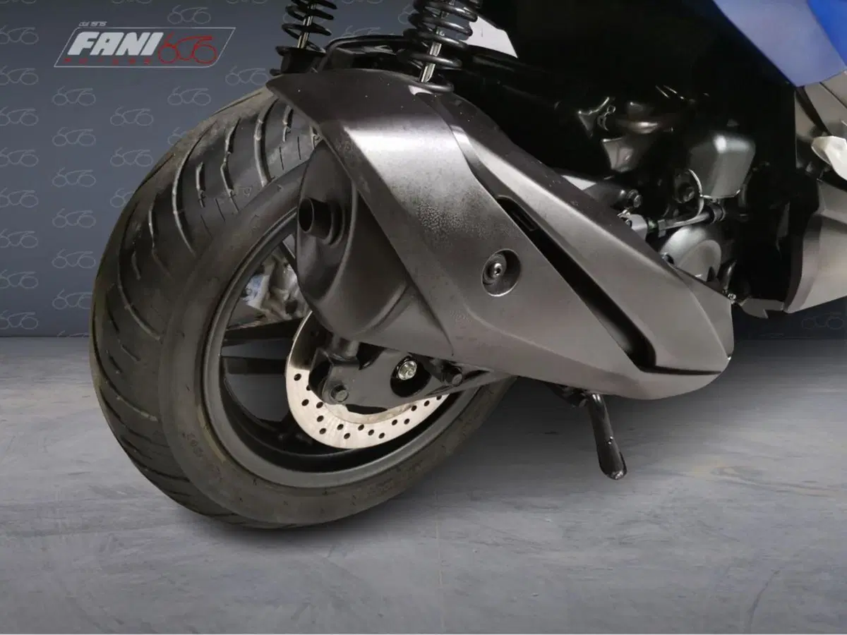 Honda Forza 350 (2022 - 24) (6)