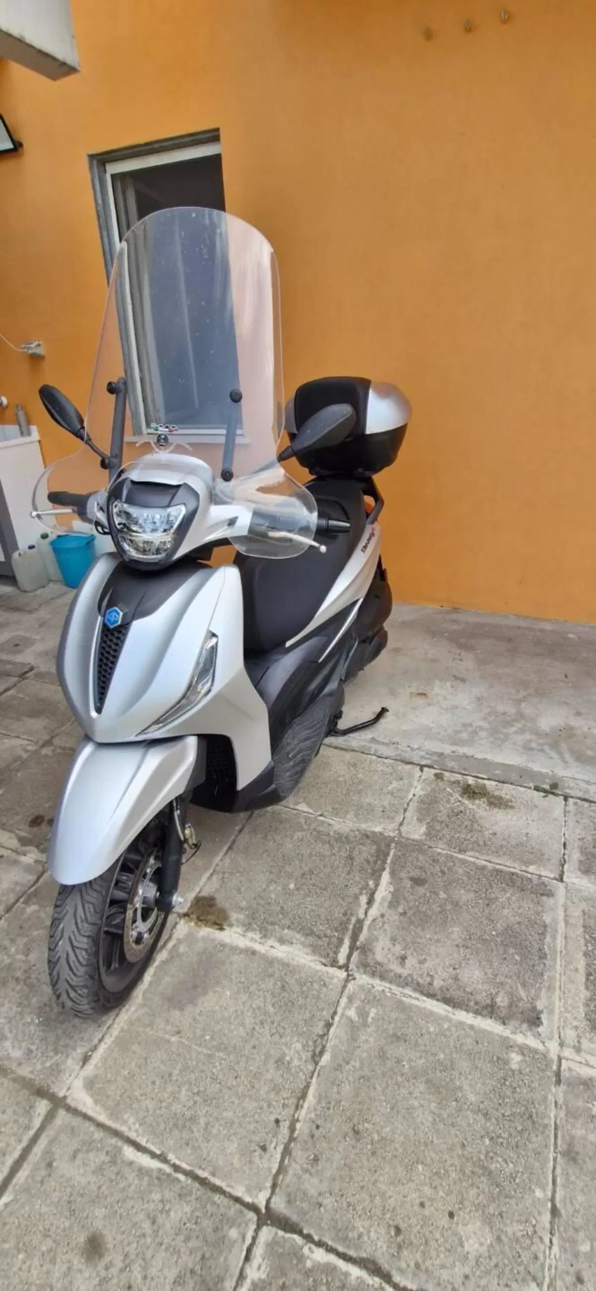 Piaggio Beverly 300 S ABS-ASR (2021 - 25) (3)