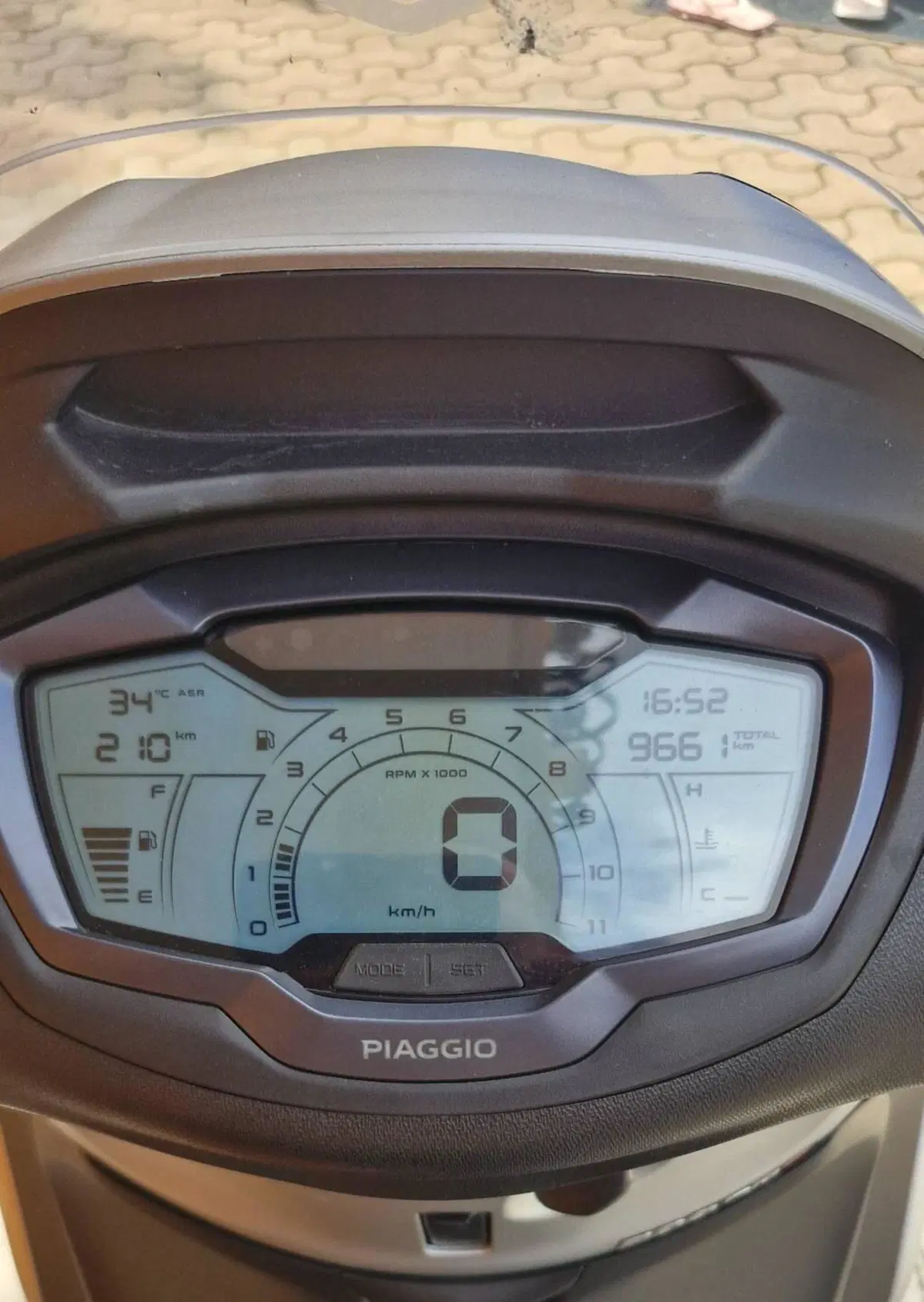 Piaggio Beverly 300 S ABS-ASR (2021 - 25) (7)