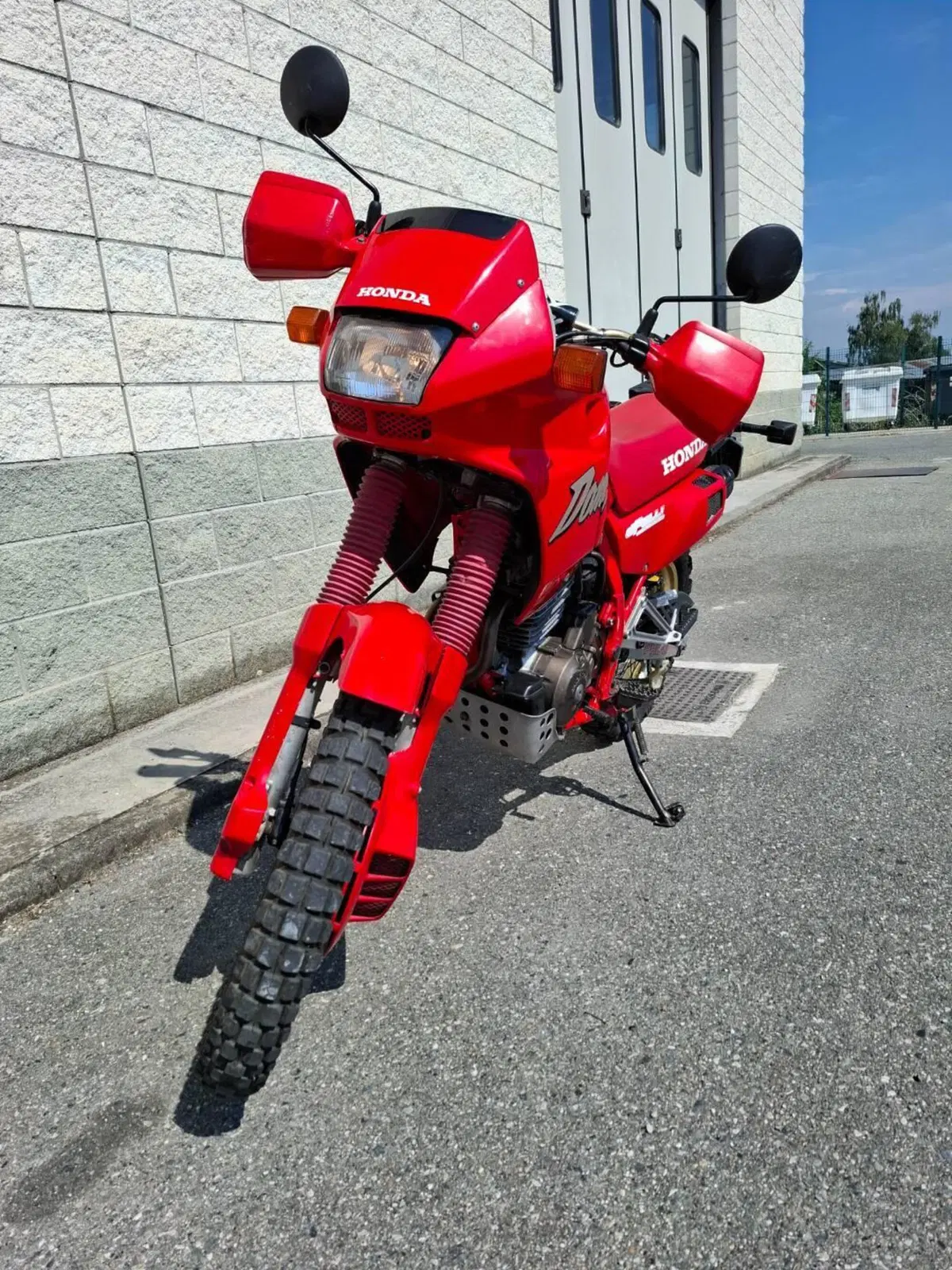 Honda Dominator  (3)