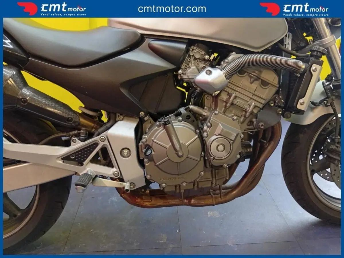 Honda Hornet 600 (2005 - 06) (8)