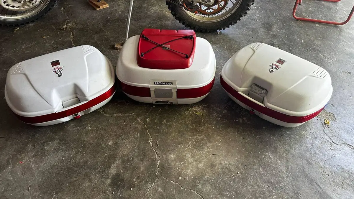 Honda Africa Twin XRV 750 (1996 - 02) (7)